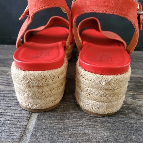 NEW Franco Sarto Tennia Red Espadrille Sandals - Picture 4 of 6